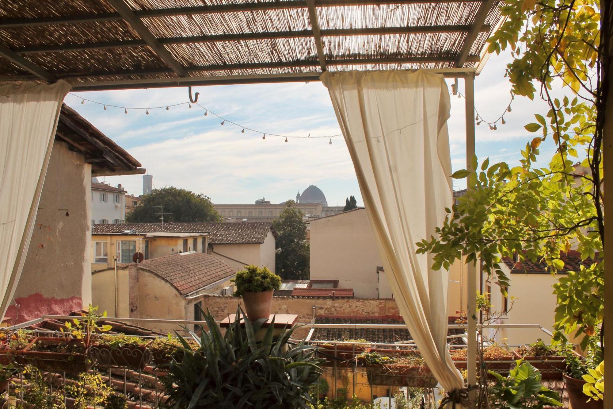 Attico Con Terrazza Su Firenze Apartamento